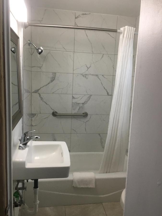 A1A Travel Inn Ormond Beach Exterior foto